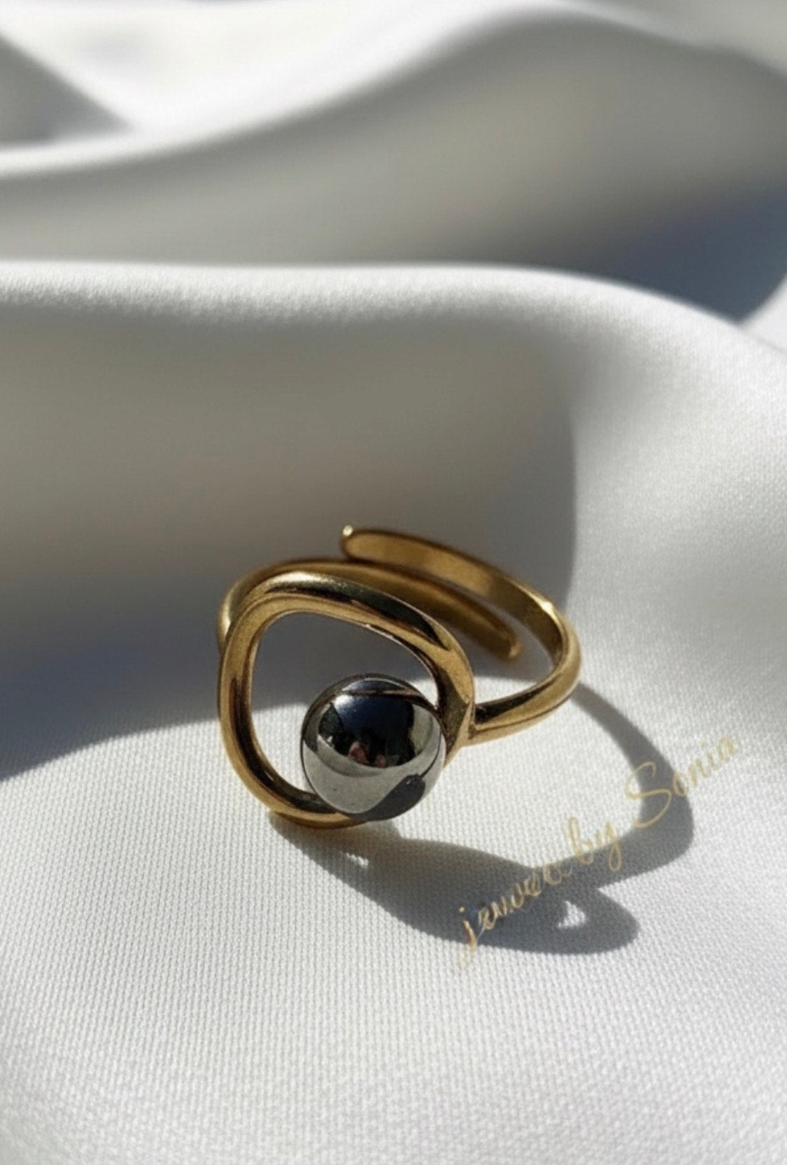 Élégance Minimaliste – Bague Acier Inoxydable Boule Argent