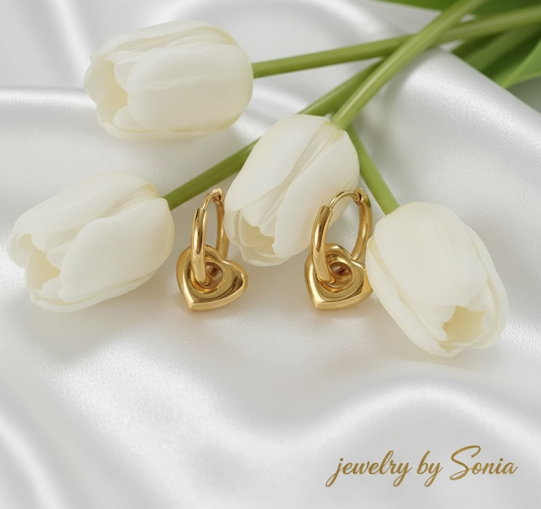 Boucles d'oreilles Love Loop en acier inoxydable