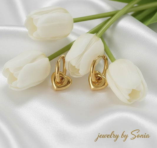 Boucles d'oreilles Love Loop en acier inoxydable