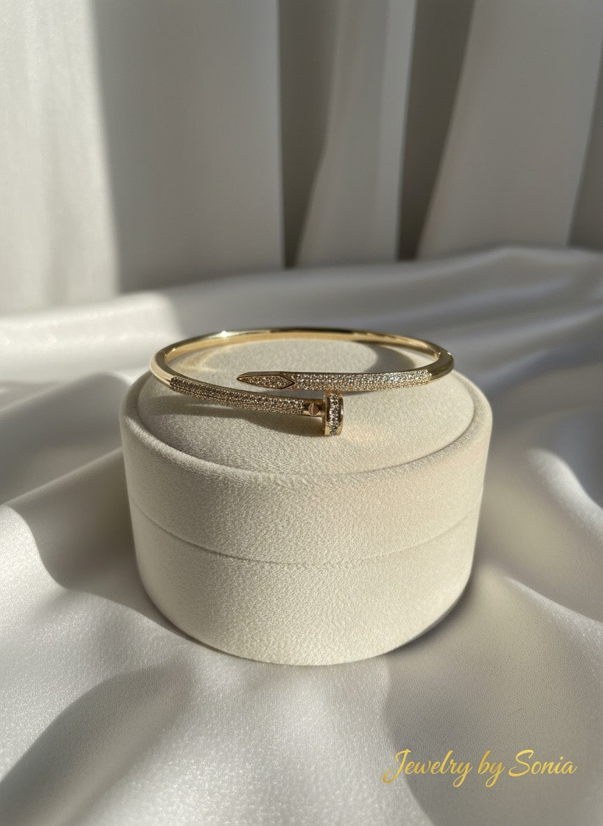 Bracelet clou strass doré