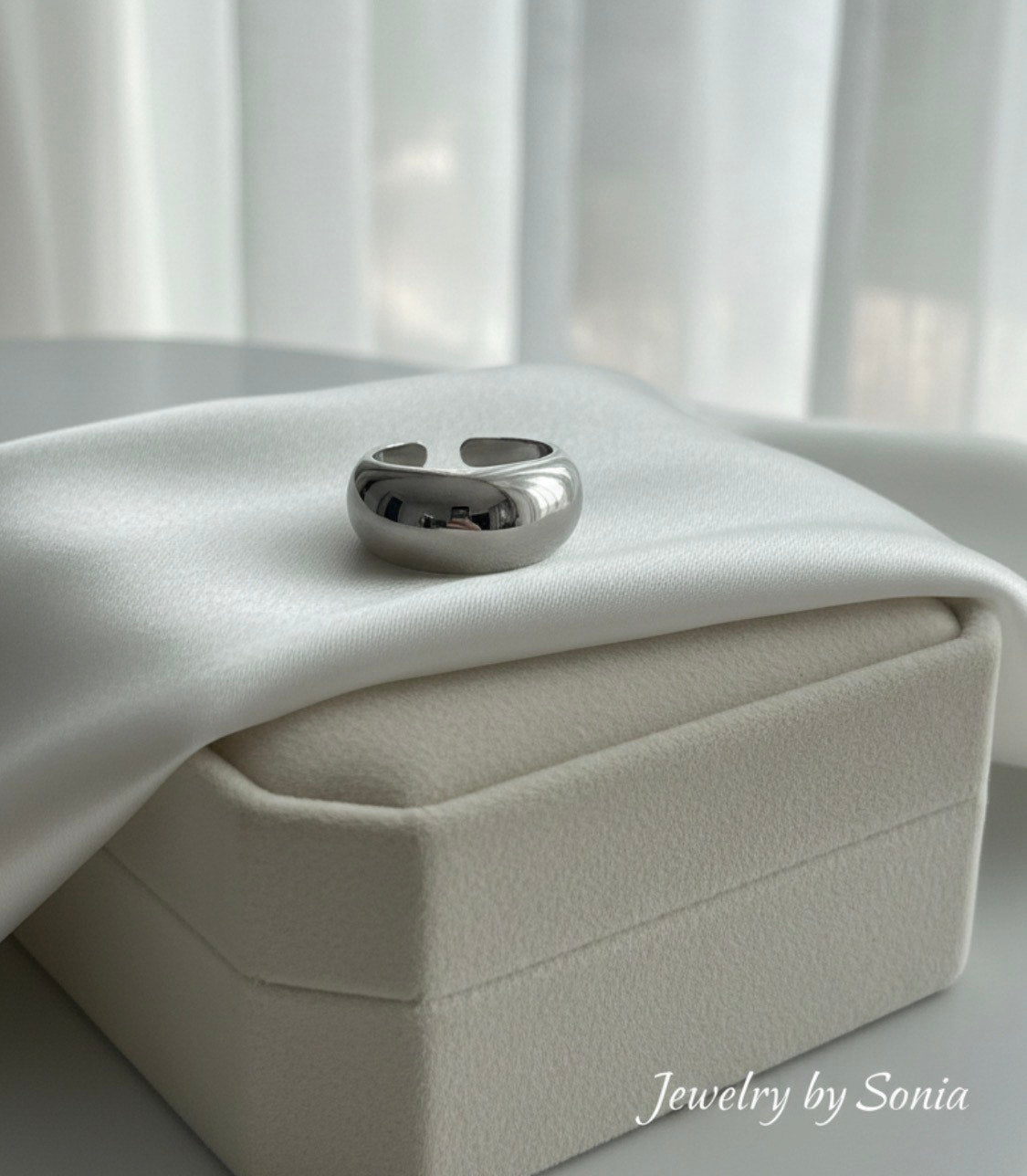 Bague Bombée Minimaliste Argentée